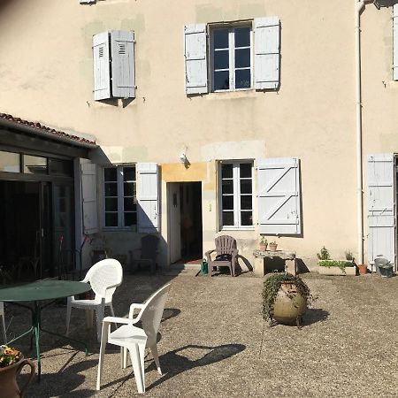 Bed and Breakfast Le Cazalet à Saint-Sever  Extérieur photo