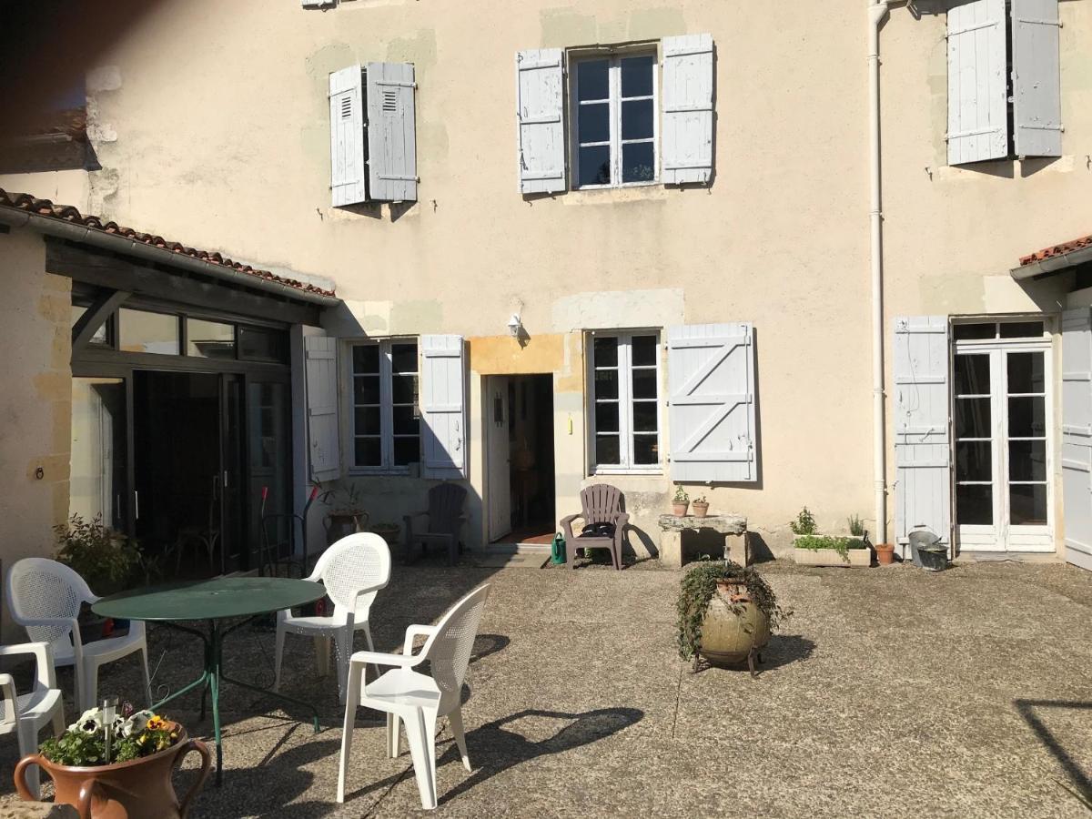 Bed and Breakfast Le Cazalet à Saint-Sever  Extérieur photo